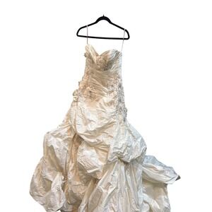 Maggie Sottero Couture Ivory Wedding Dress Bridal Gown Embellished Size 10